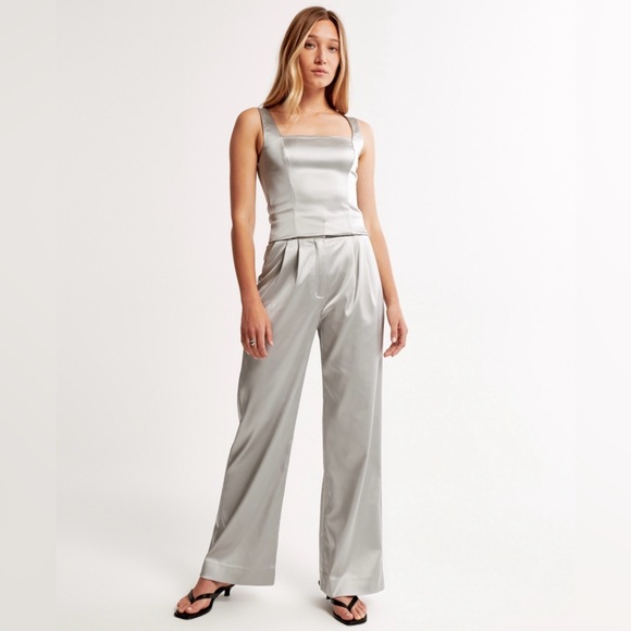 Abercrombie & Fitch Pants - NWT Abercrombie & Fitch Gray Sloane Tailored Satin Sculpt Pant Size 29/8